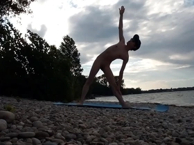 naked