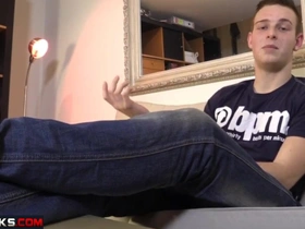 Hardkinks - Feetchat