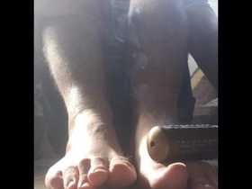 Incredibly Hot Blazing Traditional Chinese Moxibustion Shaft on My Big Male Feet Ouch! - Manlyfoot
