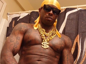 BBC Worship Hallelujah Johnson (Hood Royalty) Tall Dark Chocolate Muscles Tattoos Hairy BBC Hallelujah Johnson Masturbating solo