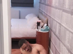12 Mins of Wanking a Must See. I Am an Ambassador
