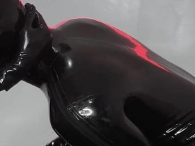 Edging Eddie [moment]